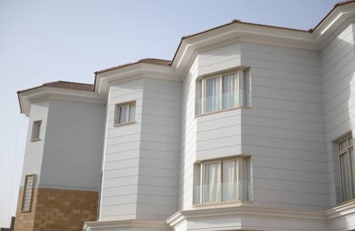 New Cairo Villa | Pearl Penthouse I 5BR, Rooftop Jacuzzi, Escalator