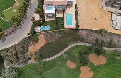 New Cairo Villa | Pearl Penthouse I 5BR, Rooftop Jacuzzi, Escalator