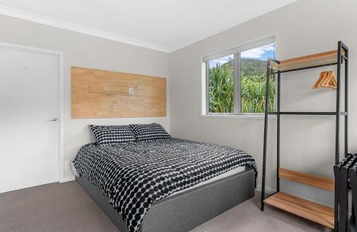 Mangawhai Heads House | Pearl's Embrace - Mangawhai Heads Studio