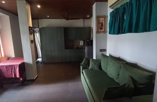 Nedumbassery Bed & Breakfast | Pearl Spot