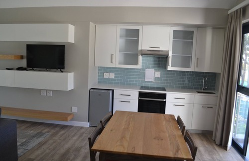 Paarl Apartment | Pearl Valley Golf Estate, Suite 504 - Golf Safari SA
