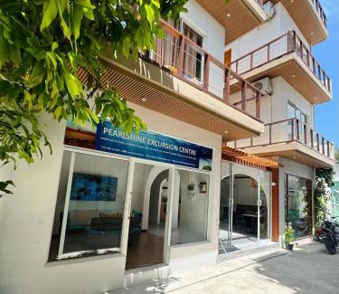 Gulhi Hotel | Pearlshine Retreat Maldives