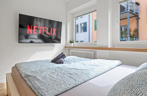 Winterthur Apartment | Pearlstay - City Center Twin Bed Workplace Washer