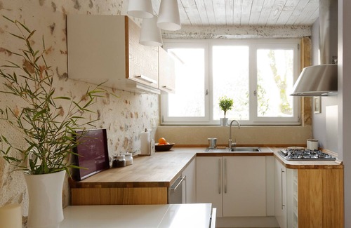 Saint-Julien-de-Jonzy Cottage | Peas & Love - Charming country house
