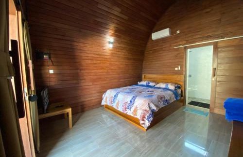Mendoyo House | Pebble Beach Bungalow in Medewi Yeh Sumbul, Bali