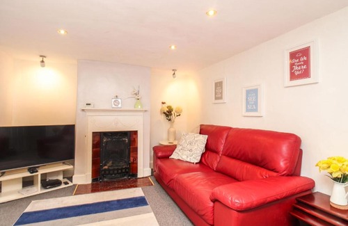 Isle of Portland House | Pebble Reef