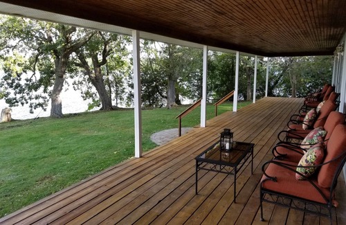 North Port House | PEC Lakefront Serenity.