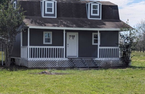Waller Cabin | Pecan Farm Cabin
