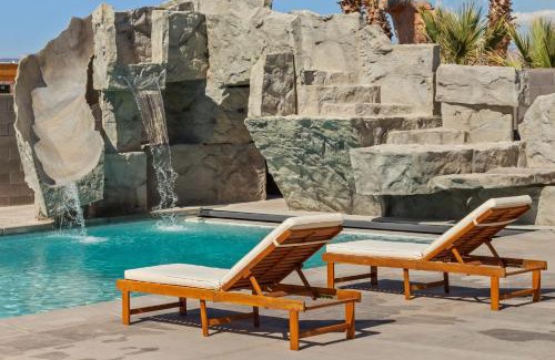 Hurricane House | Pecan Valley Oasis - Lux Pool, Sauna and Theater