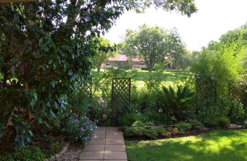 Hartbeespoort Villa | Pecanwood Treasure Hartbeespoort Dam