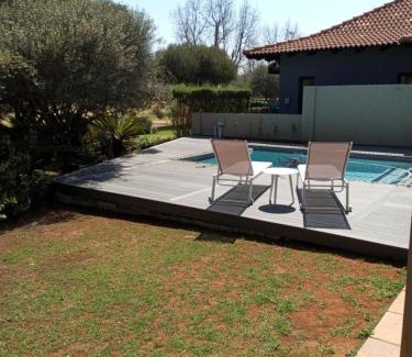 Hartbeespoort Villa | Pecanwood Treasure Hartbeespoort Dam