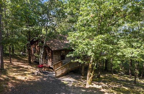 Smithville Cabin | Peckerwood Knob Sunset Cabin; Mountaintop seclusion in SE Oklahoma; Great View