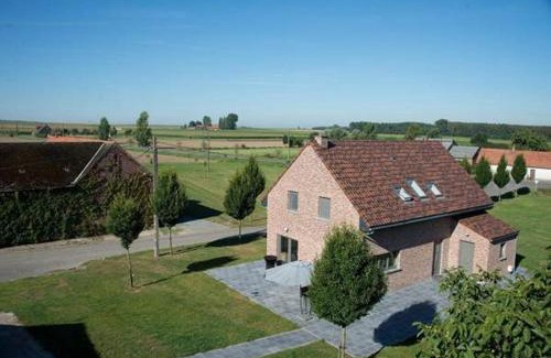 Celles House | Pecquereau
