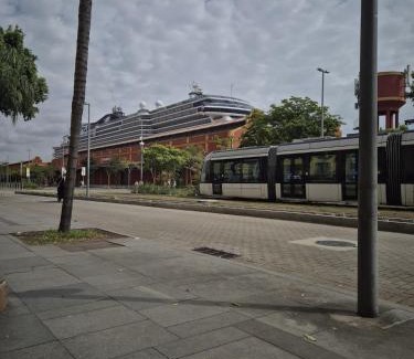 Santo Cristo Apartment | Pedacinho Carioca - Porto Maravilha com Vista