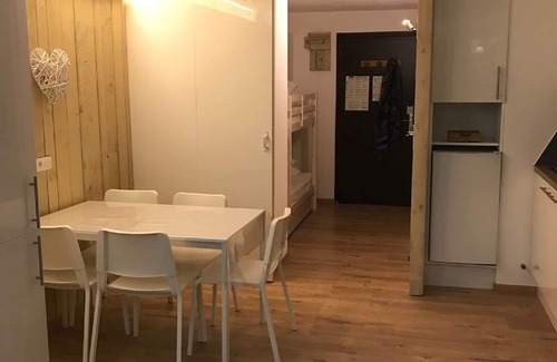 Mont-de-Lans Apartment | Pedestrian area, LES 2 ALPES, ⛷
