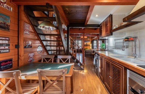 L'Eliana Ski Chalet | Pedraifusta Holidays