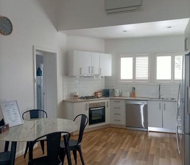 Quarry Hill House | Peel Cottage