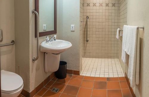 Bethlehem Hotel | Peermont Metcourt at Frontier, Bethlehem