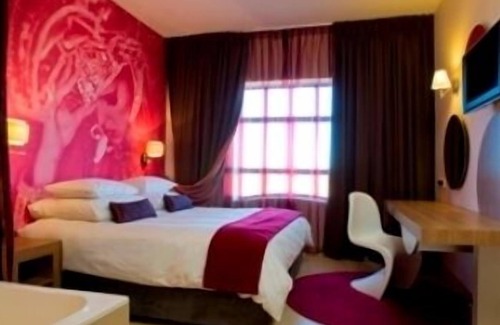 Klerksdorp Hotel | Peermont Metcourt at Rio, Klerksdorp