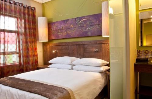 Empangeni Hotel | Peermont Metcourt at Umfolozi, Empangeni