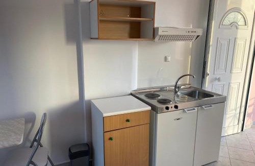 Artemisio Apartment | Pefki Apartment 1