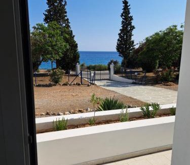 Prassonissi Apartment | Pefkos Crystal Bay Studios and Apartments