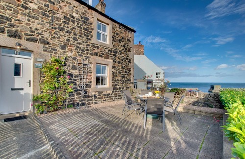 Craster House | Pegasus Cottage - Three Bedroom House, Sleeps 6