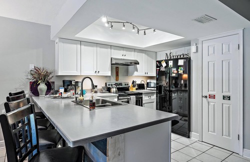 Hobe Sound House | Peggy's Retreat - Bougainvillea Cottage