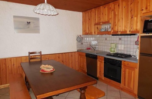 Peisey-Nancroix Apartment | PEISEY-VALLANDRY- DRC in village house, close to the ski lift
