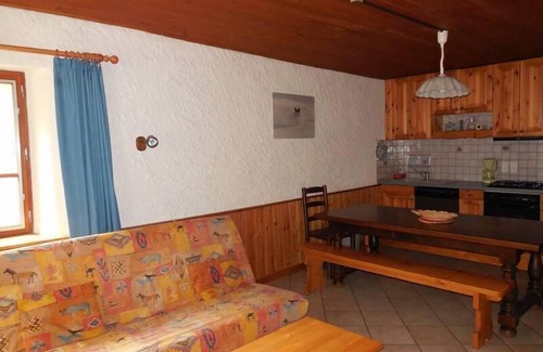 Peisey-Nancroix Apartment | PEISEY-VALLANDRY- DRC in village house, close to the ski lift