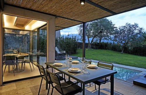 Villavetro Villa | Pelacà 1931 Small Villa with minipool