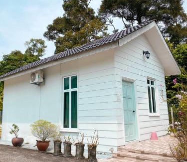 Kampung Rawa House | Pelamin Garden Homestay & Wedding
