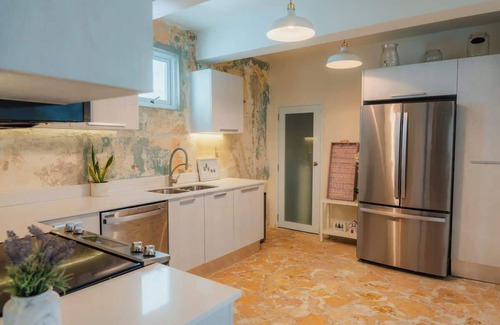 Ocean Park House | Pelegrina Beach Haus | 6BR | Chef | Powered G | SJ