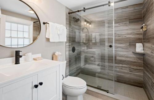 West Dennis Hotel | Pelham on Main