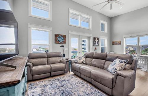 Fort Walton Beach House | Pelican at Sound Side