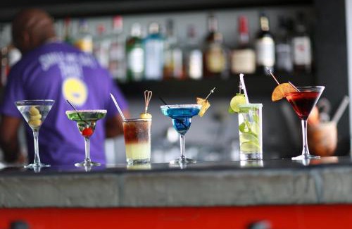 Bell Channel Bay Hotel | Pelican Bay Hotel