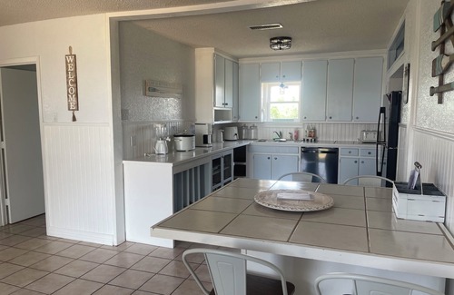 Silver House | Pelican Bay lake champion Colorado City, Texas