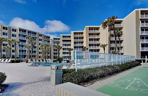 New Smyrna Beach Condo | Pelican Condo B602