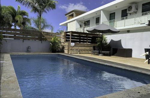 Espinar Apartment | Pelican Dock Apartments