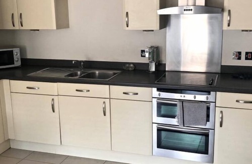 Newbury Apartment | Pelican House 14 exclusive contemporary development (14PEL)