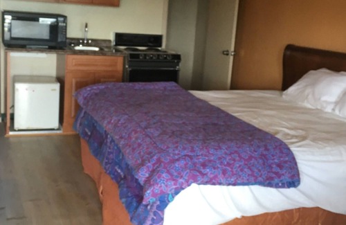 Ortley Beach Hotel | Pelican Inn and Suites