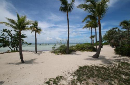 Islamorada House | Pelican Landing