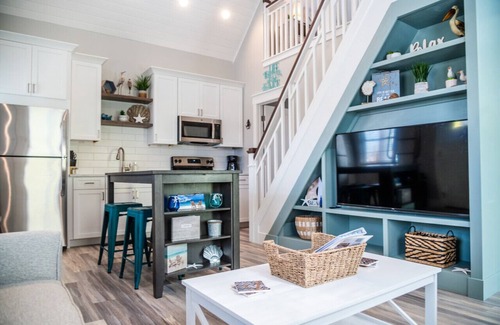 Celina Cabin | Pelican's Perch - 1 Bed/2 Loft Lakeside Cottage!