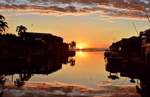 Cudjoe Key House | Pelican's Roost, Waterfront comfort at Venture Out