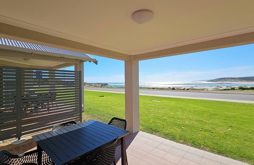 Kalbarri Villa | Pelican Shore Villa 3- Kalbarri, WA