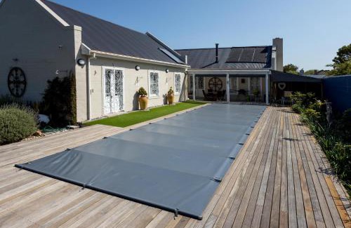 Onrus House | Pelicans Nest in Onrus