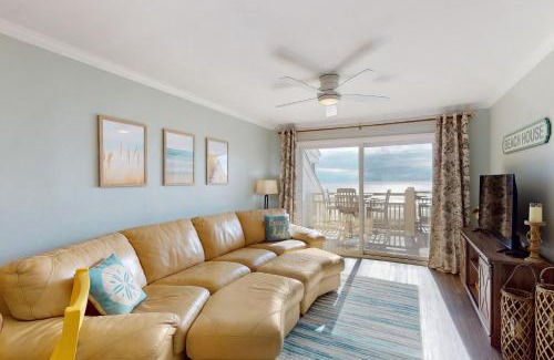 Long Beach Apartment | Pelicans Penthouse