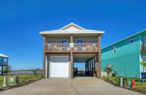 Cinnamon Shore House | Pelicans Porch by AvantStay Private Pool Views