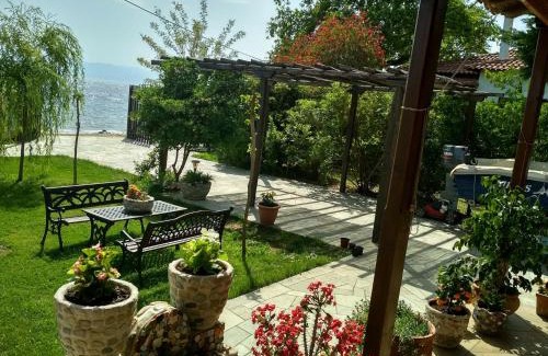 Volos House | Pelion Platanidia seaside house