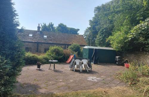 Hepworth House | Pellcroft Cottage